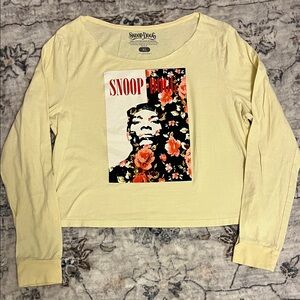 Snoop Dogg Women's Yellow Graphic Long Sleeve Top